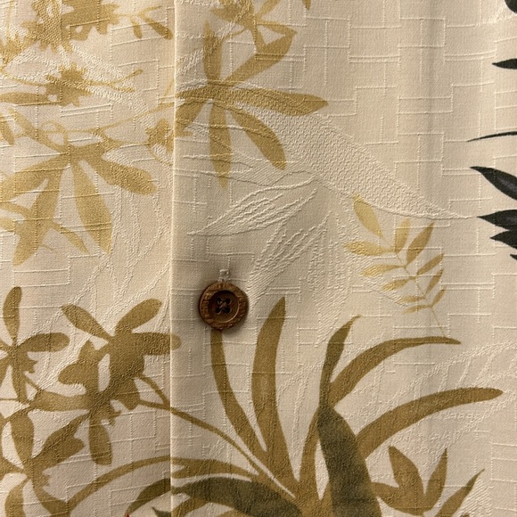 Tommy Bahama Tropical Fronds Short Sleeve Shirt - Picture 3 of 7